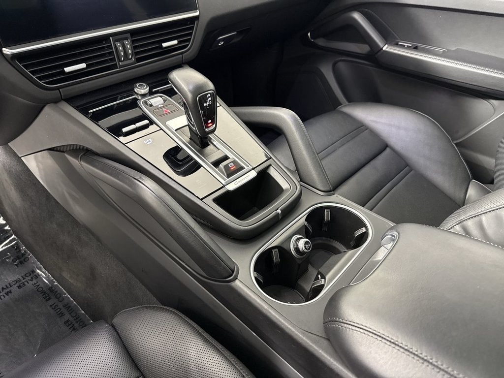 2023 Porsche Cayenne Coupe GTS