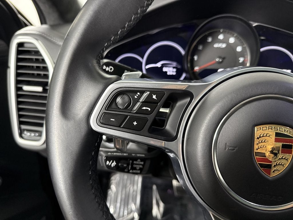2023 Porsche Cayenne Coupe GTS