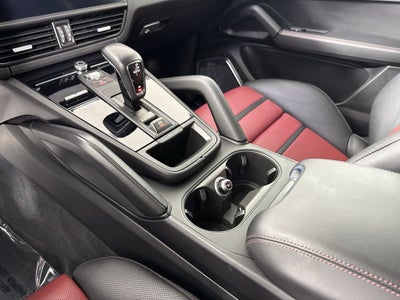 2022 Porsche Cayenne Coupe Turbo GT