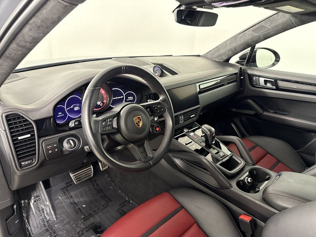 2022 Porsche Cayenne Coupe Turbo GT