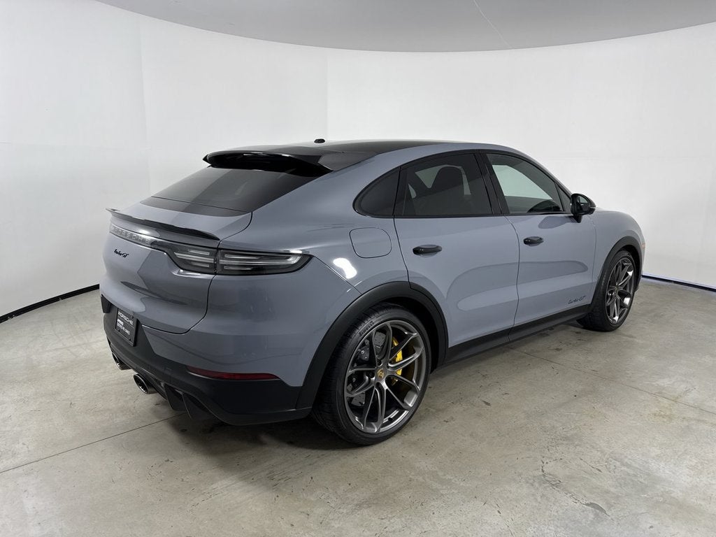 2022 Porsche Cayenne Coupe Turbo GT