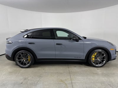 2022 Porsche Cayenne Coupe Turbo GT