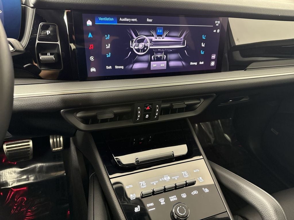 2025 Porsche Cayenne Coupe S