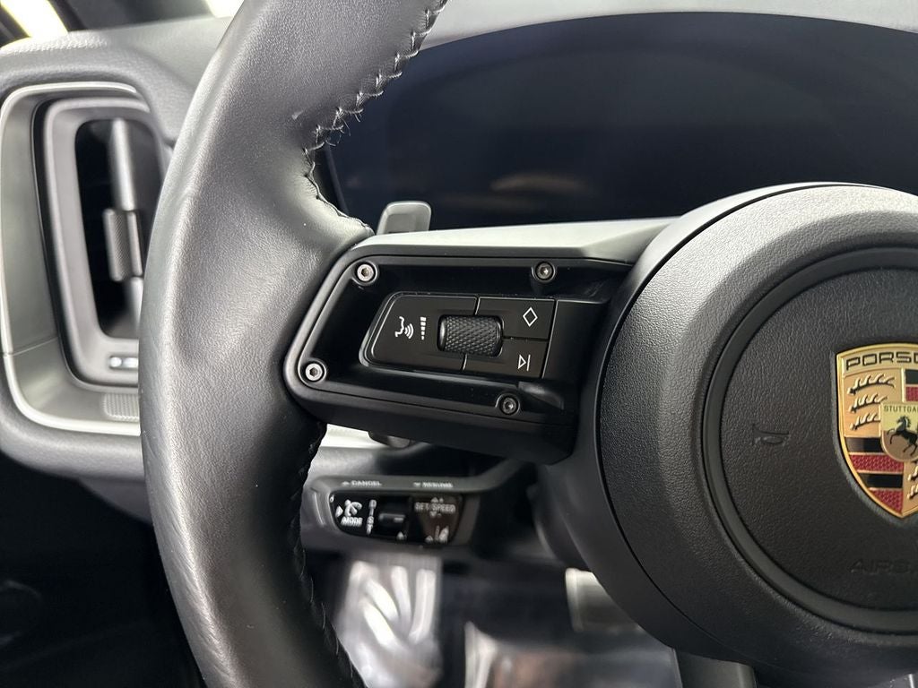 2025 Porsche Cayenne Coupe S