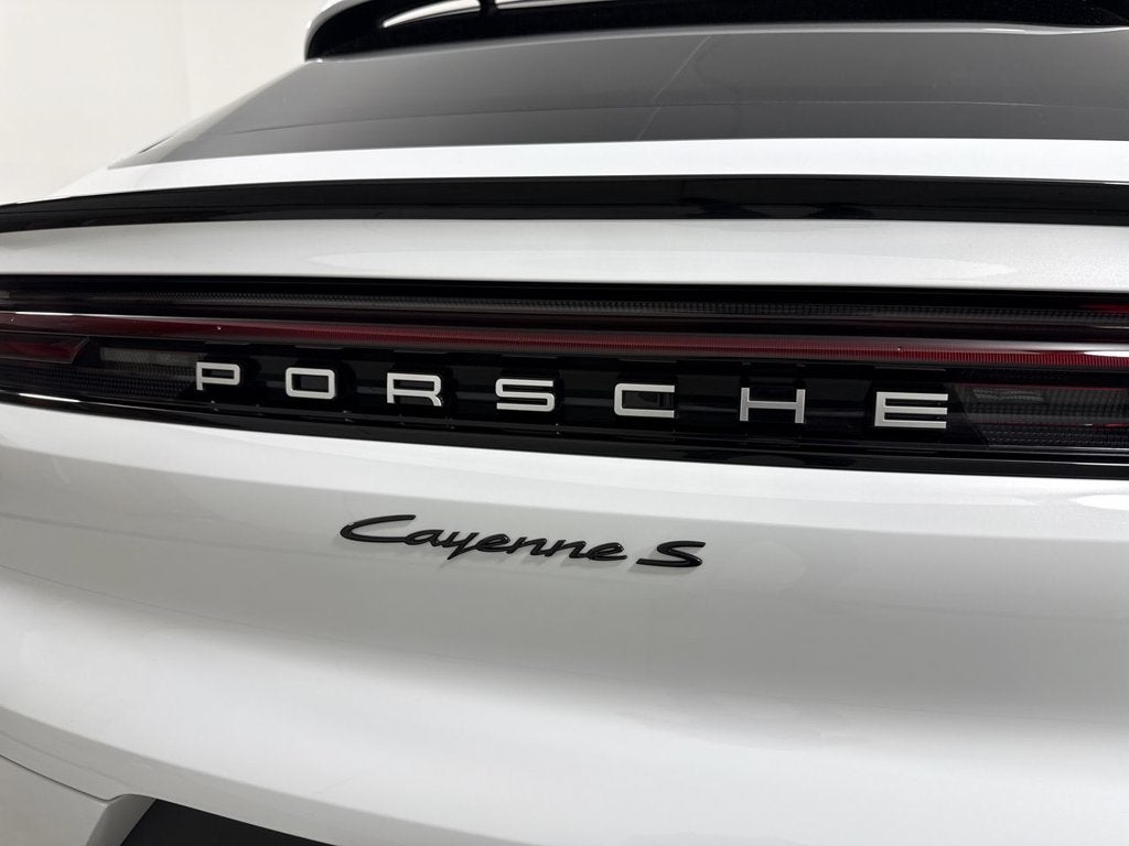 2025 Porsche Cayenne Coupe S