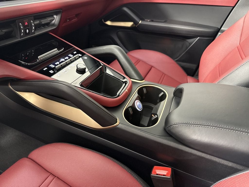 2025 Porsche Cayenne Coupe S