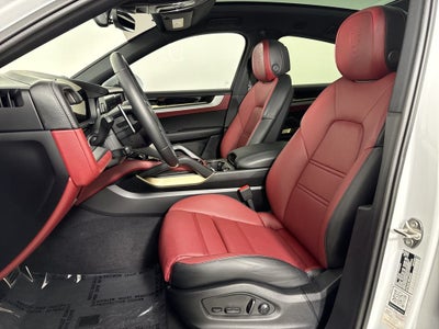 2025 Porsche Cayenne Coupe S