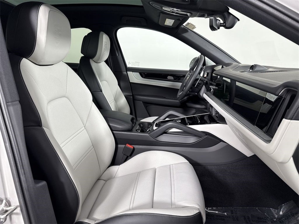 2026 Porsche Cayenne Coupe S