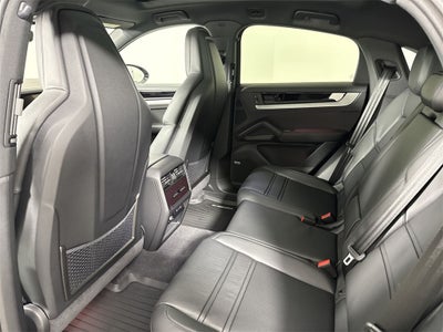 2026 Porsche Cayenne Coupe S