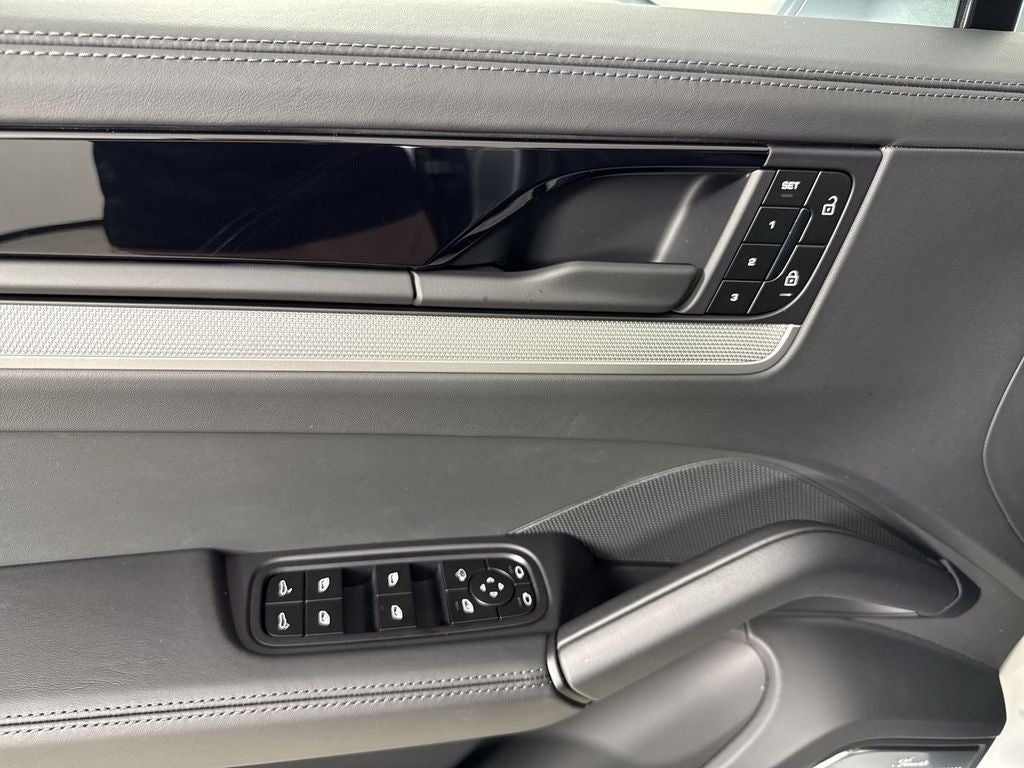 2026 Porsche Cayenne Coupe S