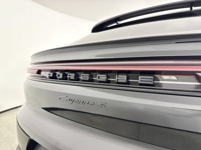 2024 Porsche Cayenne Coupe S