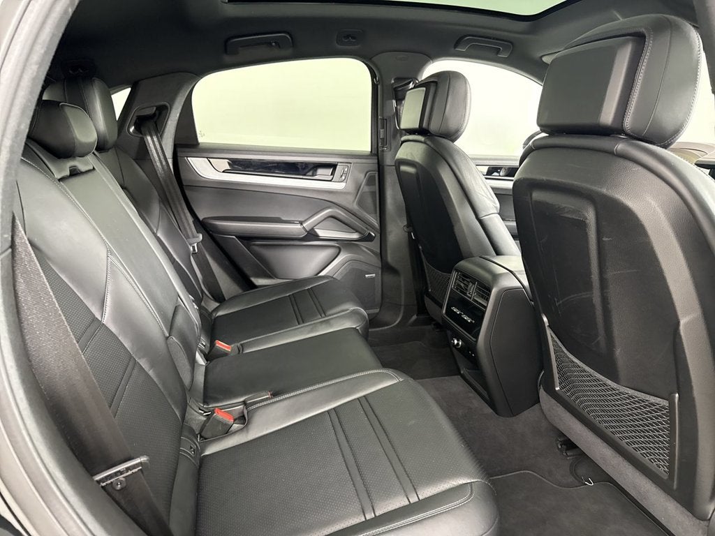 2024 Porsche Cayenne Coupe S