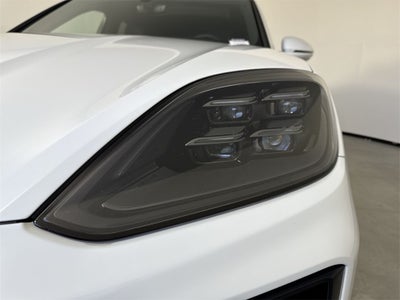 2025 Porsche Cayenne Coupe S