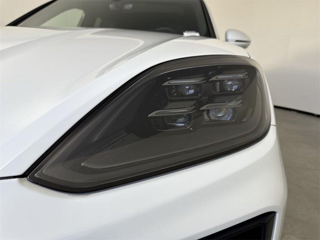 2025 Porsche Cayenne Coupe S