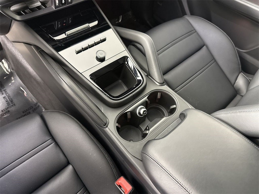 2025 Porsche Cayenne Coupe S