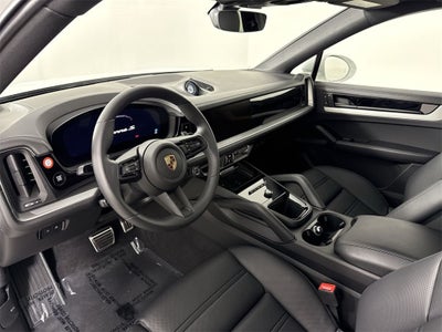 2025 Porsche Cayenne Coupe S