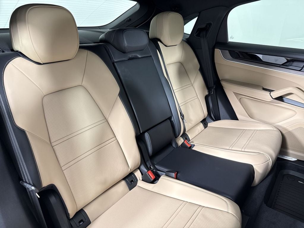 2026 Porsche Cayenne E-Hybrid Coupe S E-Hybrid