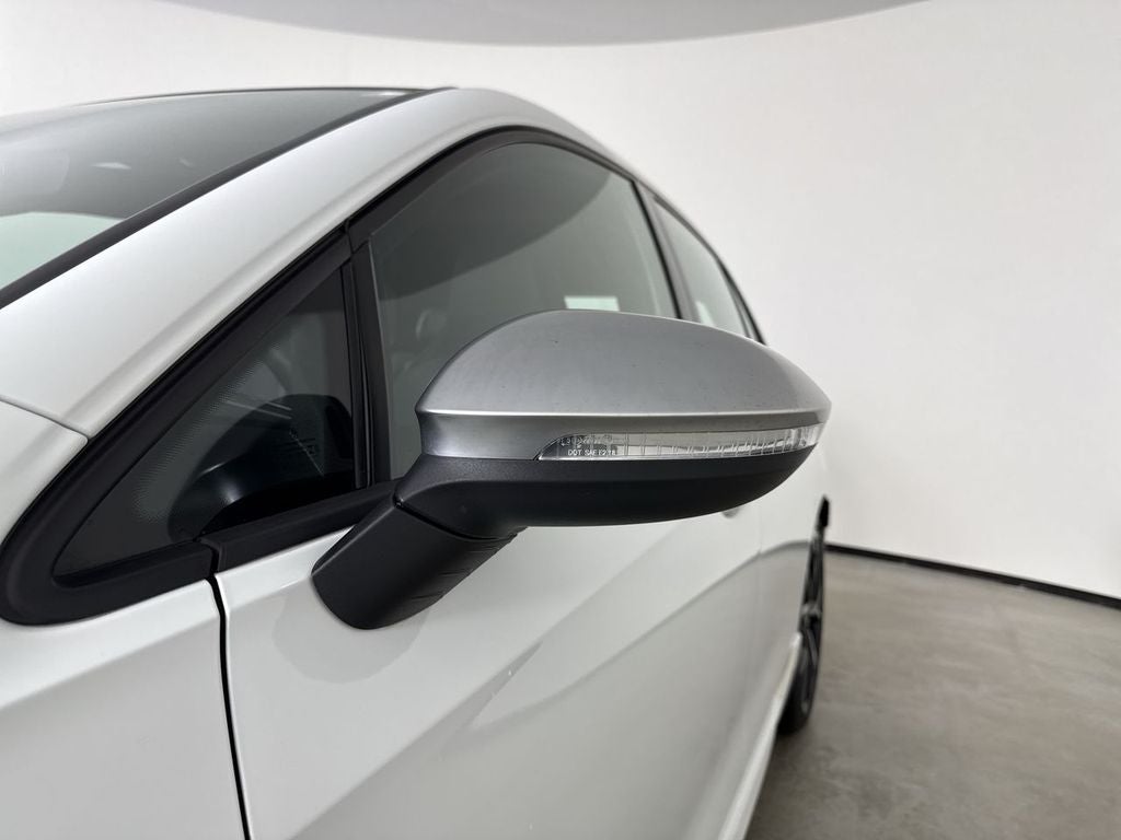 2022 Volkswagen Golf R 2.0T DSG