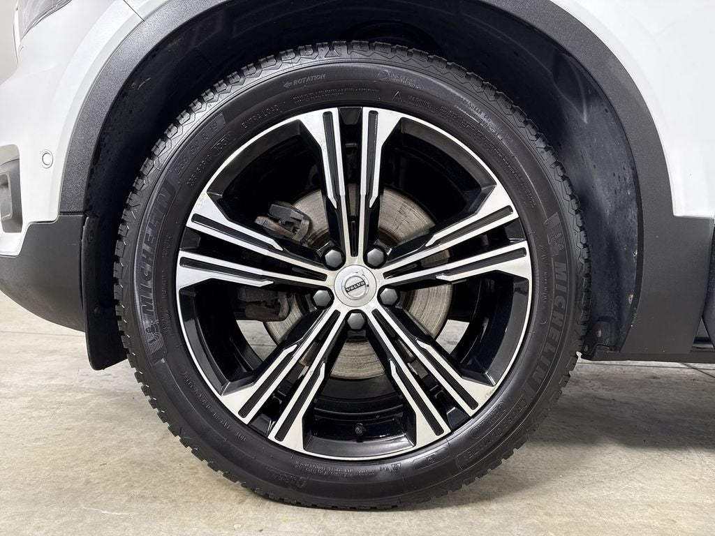 2019 Volvo XC40 Inscription