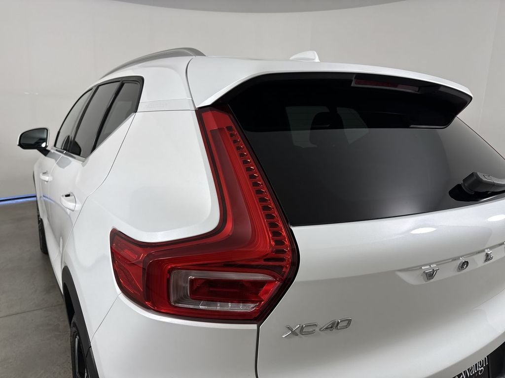 2019 Volvo XC40 Inscription