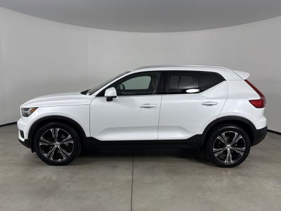 2019 Volvo XC40 Inscription