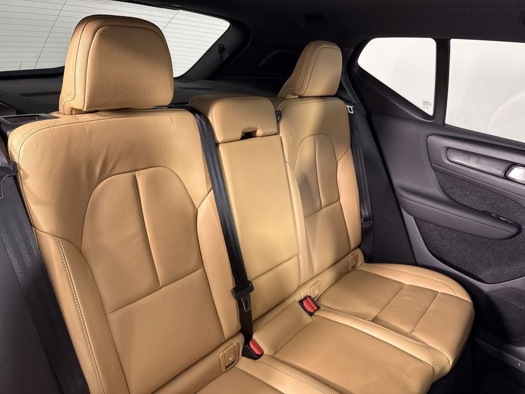 2019 Volvo XC40 Inscription