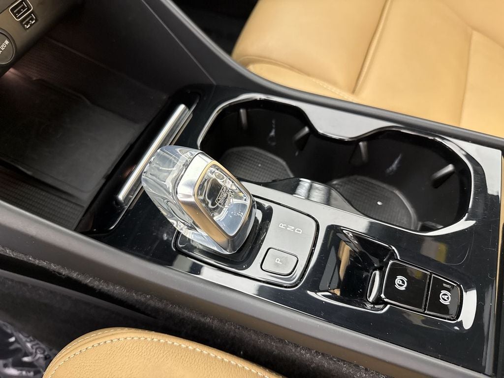 2019 Volvo XC40 Inscription
