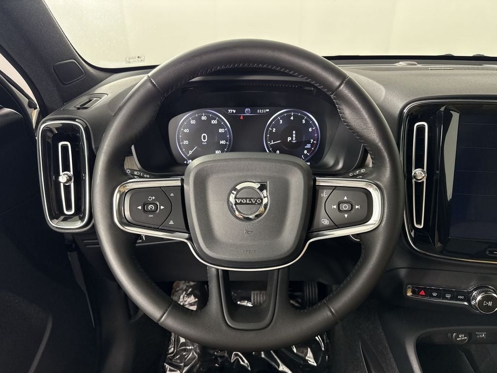 2019 Volvo XC40 Inscription