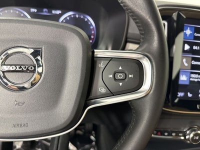 2019 Volvo XC40 Inscription