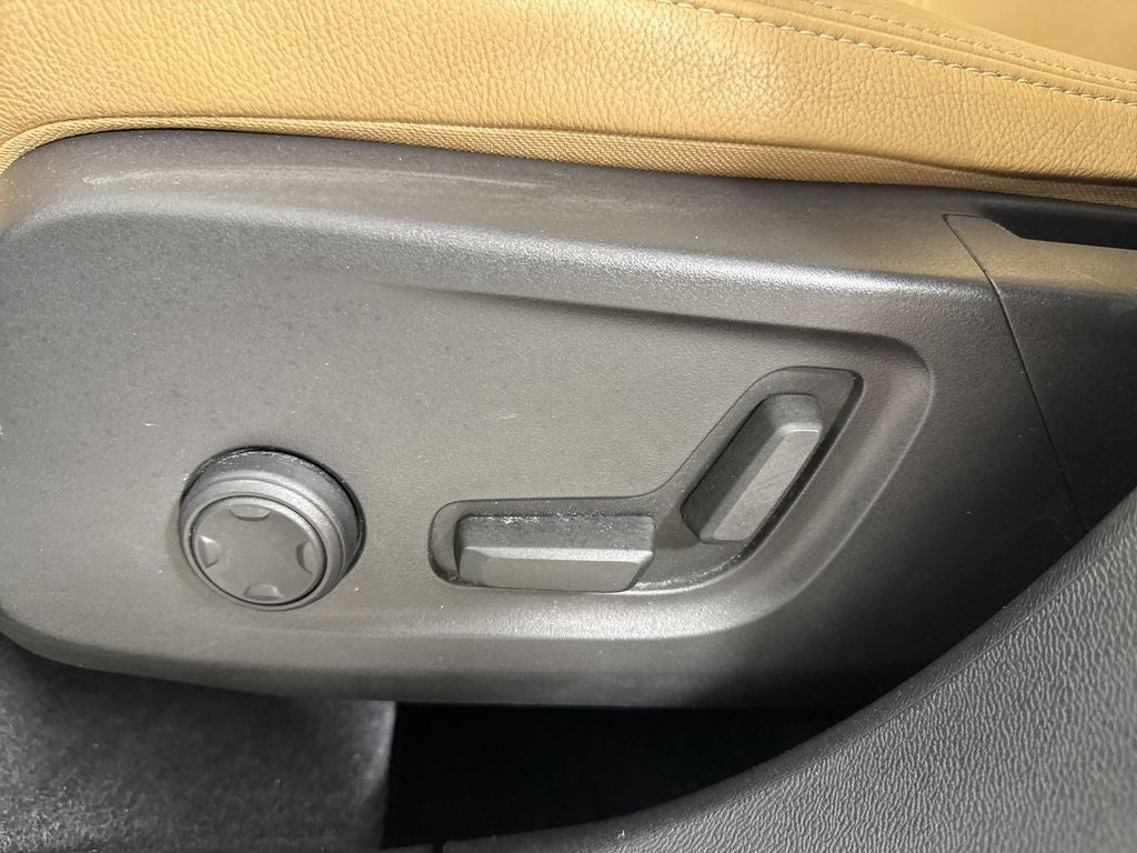 2019 Volvo XC40 Inscription
