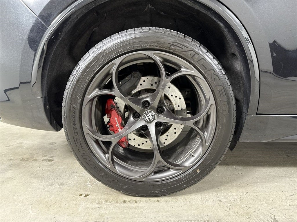 2020 Alfa Romeo Stelvio Quadrifoglio