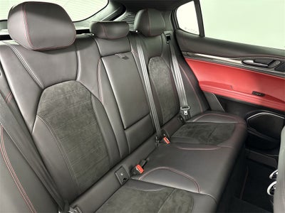 2020 Alfa Romeo Stelvio Quadrifoglio