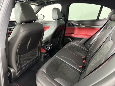 2020 Alfa Romeo Stelvio Quadrifoglio