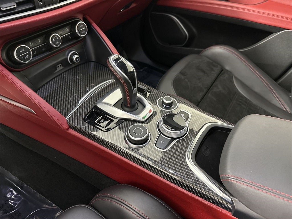 2020 Alfa Romeo Stelvio Quadrifoglio