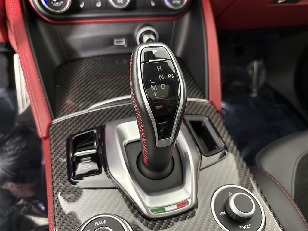 2020 Alfa Romeo Stelvio Quadrifoglio