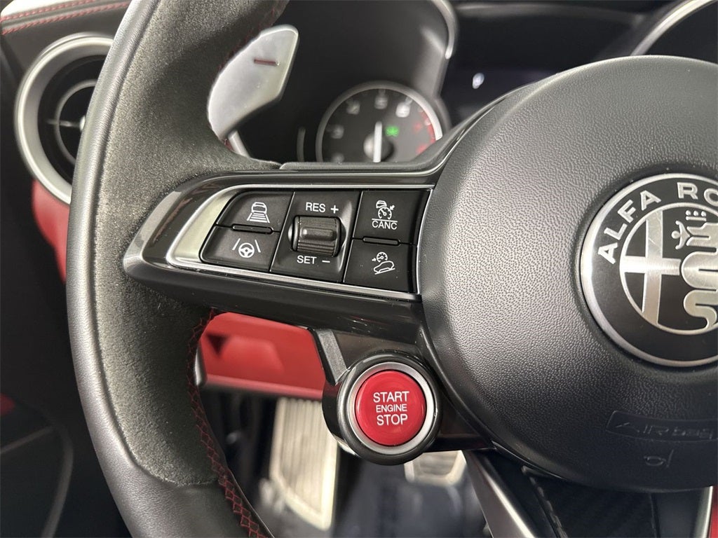 2020 Alfa Romeo Stelvio Quadrifoglio