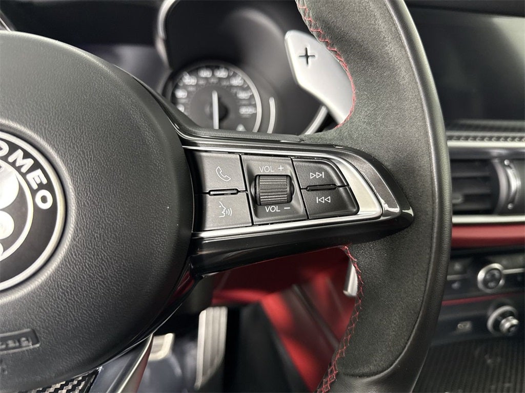 2020 Alfa Romeo Stelvio Quadrifoglio