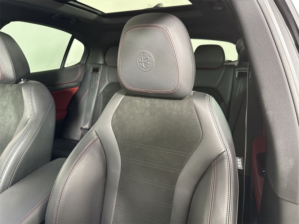 2020 Alfa Romeo Stelvio Quadrifoglio