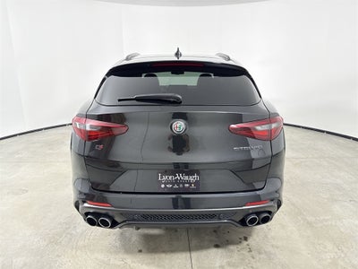 2020 Alfa Romeo Stelvio Quadrifoglio