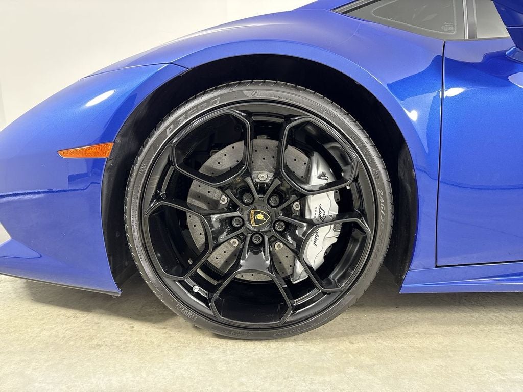 2016 Lamborghini Huracan Base