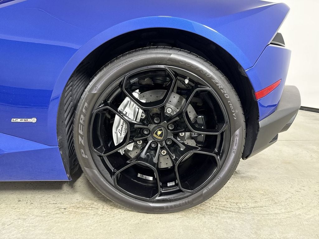 2016 Lamborghini Huracan Base