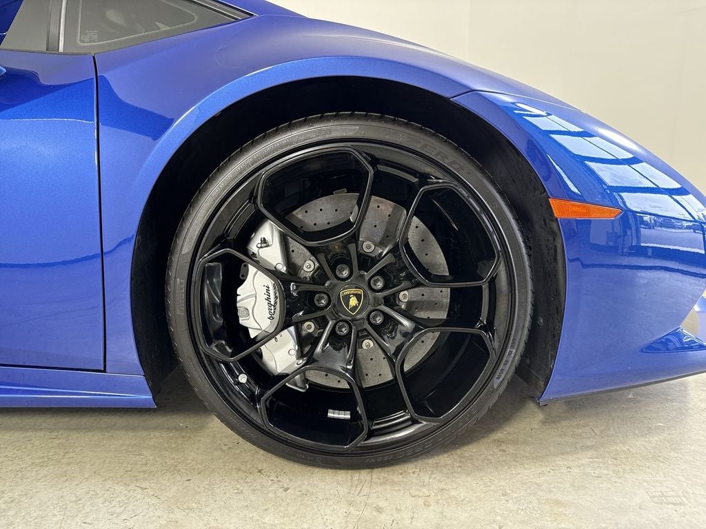 2016 Lamborghini Huracan Base