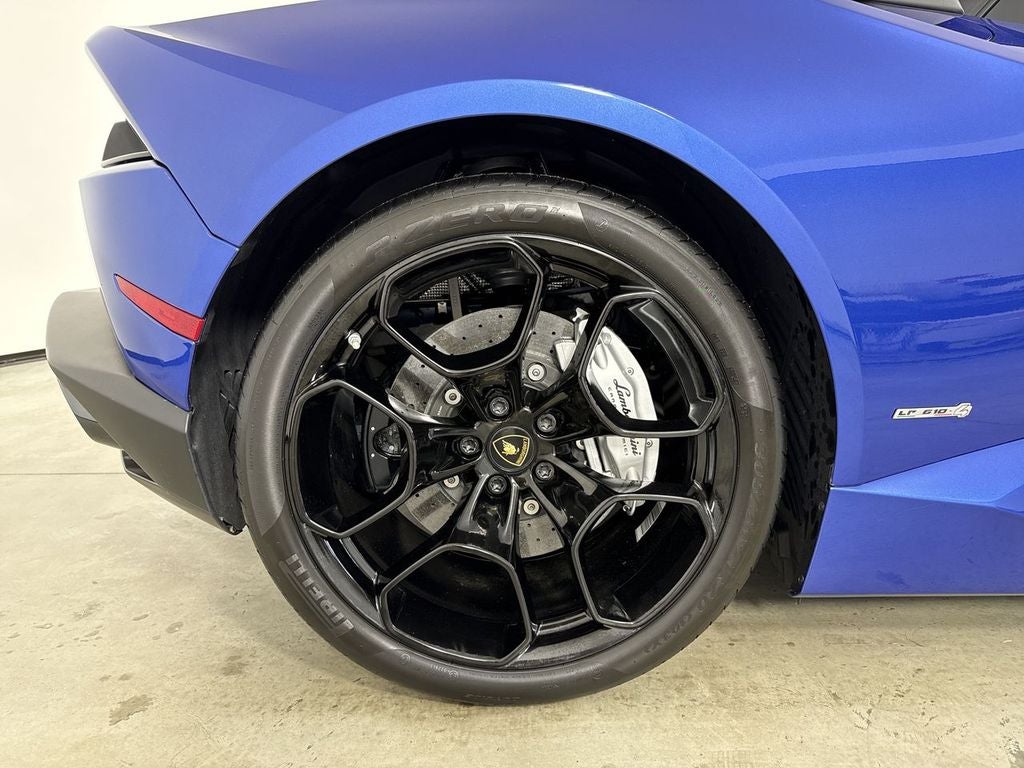 2016 Lamborghini Huracan Base