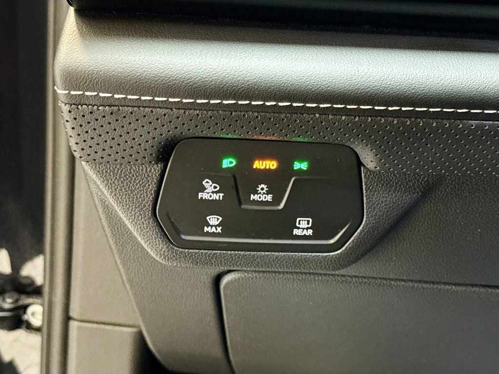 2024 Volkswagen Atlas Cross Sport 2.0T SE