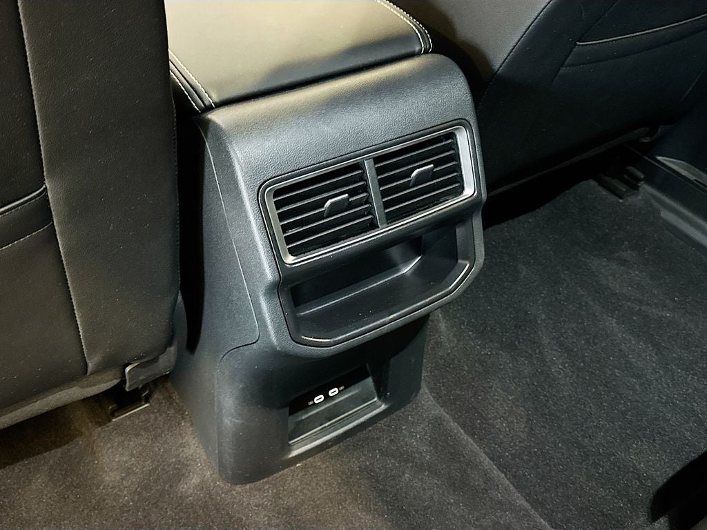 2024 Volkswagen Atlas Cross Sport 2.0T SE