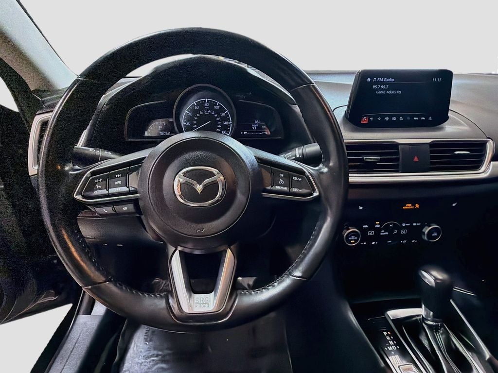 2018 Mazda Mazda3 Touring