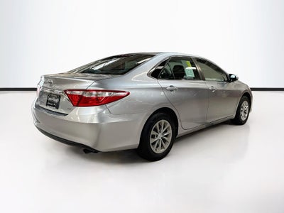 2017 Toyota Camry LE
