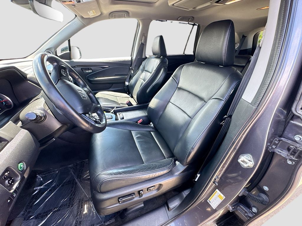2020 Honda Pilot Touring 8 Passenger
