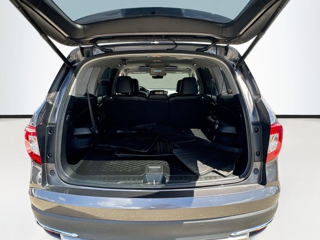 2020 Honda Pilot Touring 8 Passenger