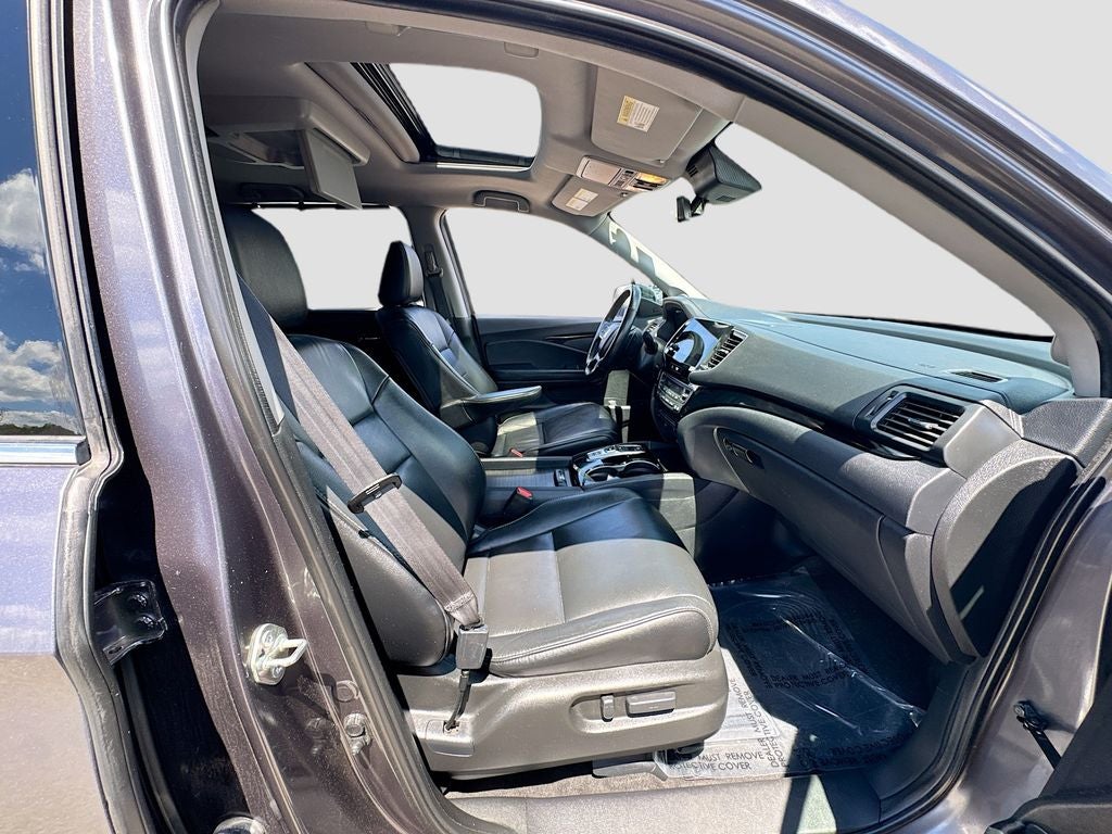2020 Honda Pilot Touring 8 Passenger